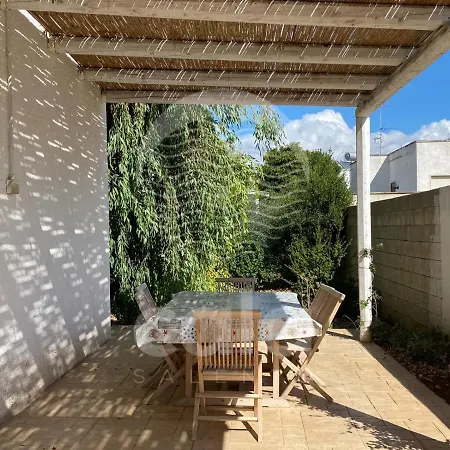 Giuliangela - A 400 M By Cala Salento